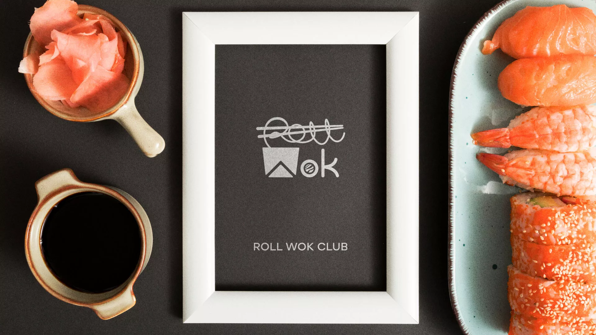 Разработка логотипа суши-бара «Roll Wok Club» в Еманжелинске